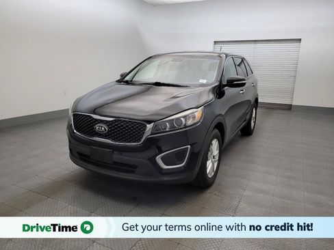 Used 2017 Kia Sorento L FWD image 1