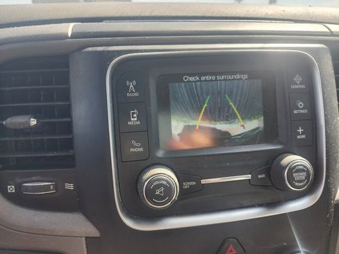 Used 2018 RAM 2500 Tradesman w/ Chrome Appearance Group image 12