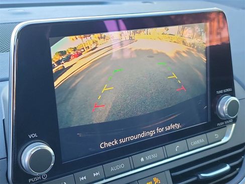 Used 2025 Nissan Altima 2.5 SR image 25