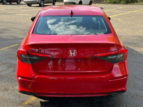 Used 2024 Honda Civic EX image 11