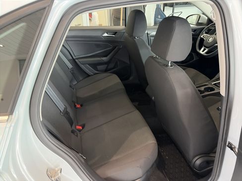 Used 2019 Volkswagen Jetta S image 18