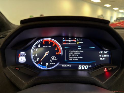 Used 2018 Lamborghini Huracan Performante AWD/4WD image 20