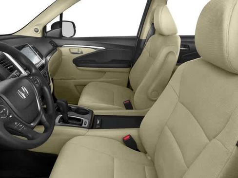 Used 2016 Honda Pilot EX image 8
