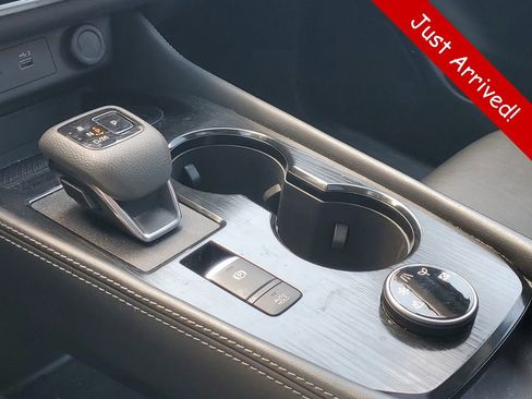 Used 2023 Nissan Rogue SL AWD/4WD image 30