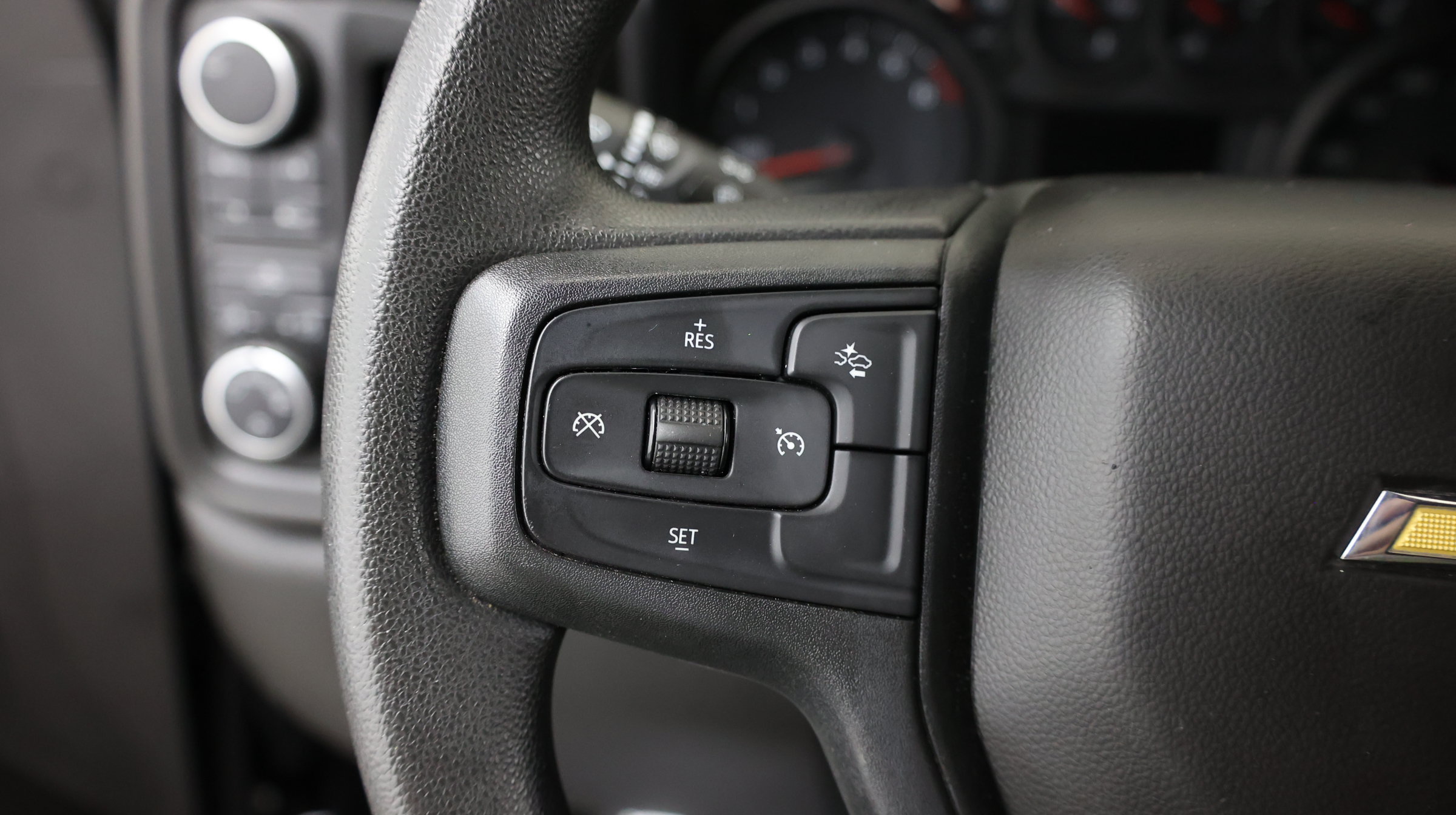 Used 2023 Chevrolet Silverado 1500 Custom AWD/4WD image 24
