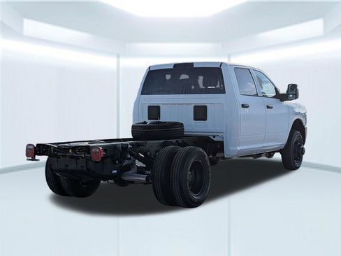 New 2026 RAM 3500 Tradesman AWD/4WD image 8