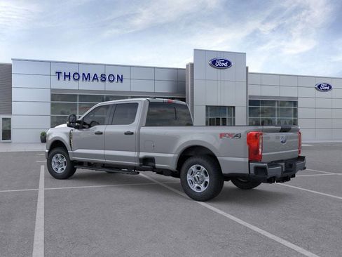 New 2026 Ford F250 XLT w/ FX4 Off-Road Package image 4