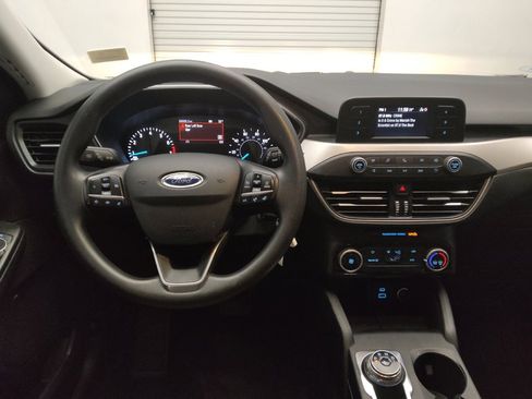 Used 2021 Ford Escape S image 22
