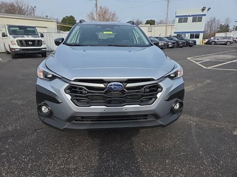 Used 2024 Subaru Crosstrek 2.0i Premium image 2
