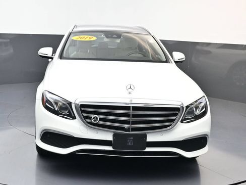 Used 2019 Mercedes-Benz E 450 4MATIC Wagon image 8