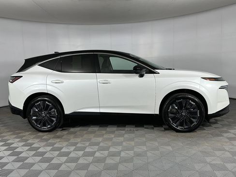 Used 2025 Nissan Murano Platinum AWD/4WD image 28