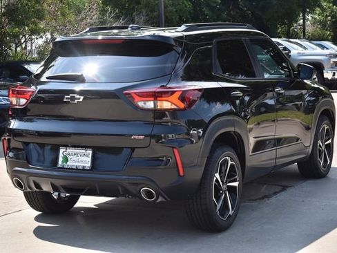 Used 2022 Chevrolet TrailBlazer RS FWD image 9
