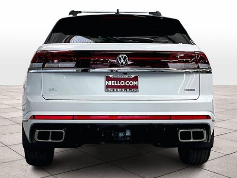 New 2026 Volkswagen Atlas Cross Sport SEL Premium R-Line image 6