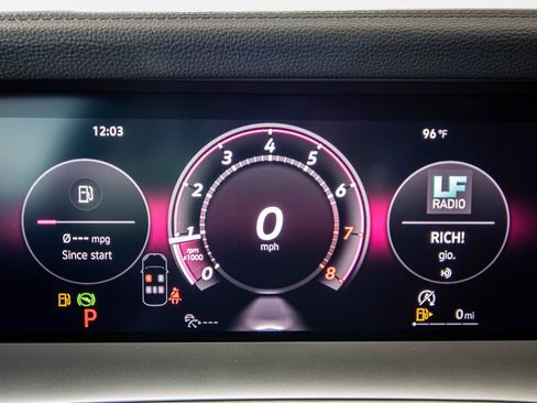 New 2026 Volkswagen Tiguan SE FWD image 41
