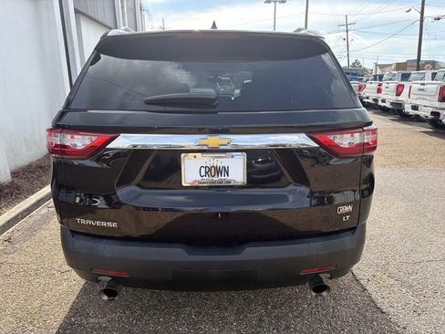 Used 2019 Chevrolet Traverse LT w/ LPO, Cargo Package FWD image 8