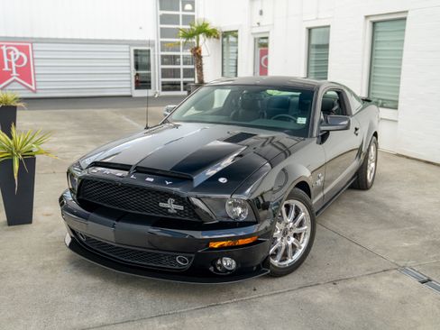 Used 2009 Ford Mustang Shelby GT500 image 3