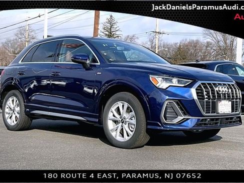 New 2025 Audi Q3 2.0T Premium image 2