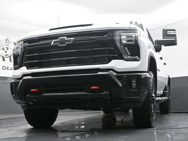 New 2026 Chevrolet Silverado 2500 LT w/ Trail Boss Package AWD/4WD image 4