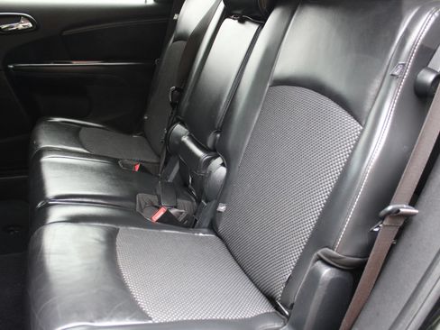 Used 2016 Dodge Journey Crossroad w/ Popular Equipment Group AWD/4WD image 12