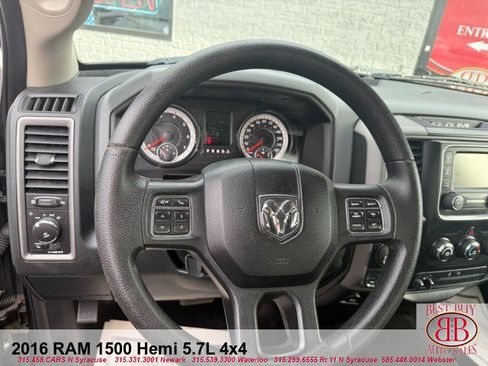 Used 2016 RAM 1500 Express w/ Black Ram 1500 Express Group AWD/4WD image 18