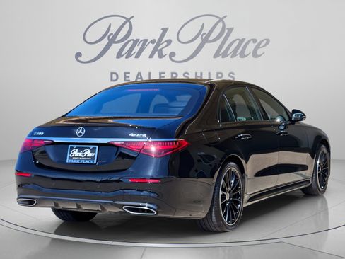 Used 2025 Mercedes-Benz S 580 4MATIC Sedan image 6
