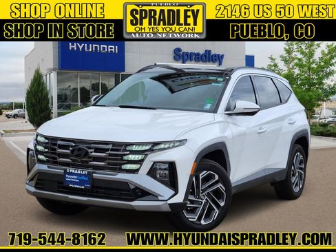 Used 2025 Hyundai Tucson Limited AWD/4WD image 1