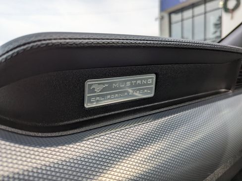 Used 2016 Ford Mustang GT Premium image 30