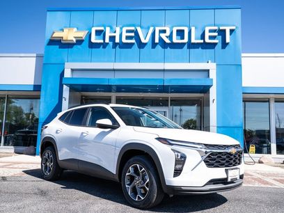 New 2025 Chevrolet Trax LT w/ Driver Confidence Package