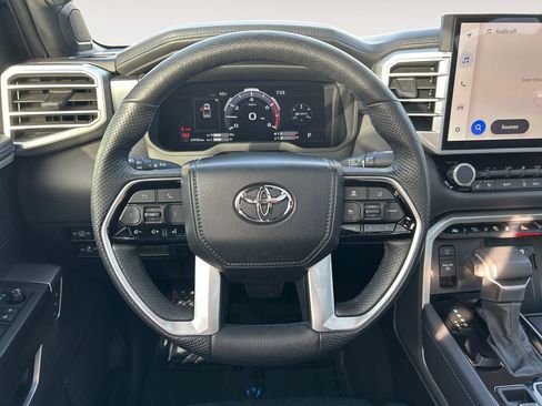 Used 2023 Toyota Tundra Platinum image 14