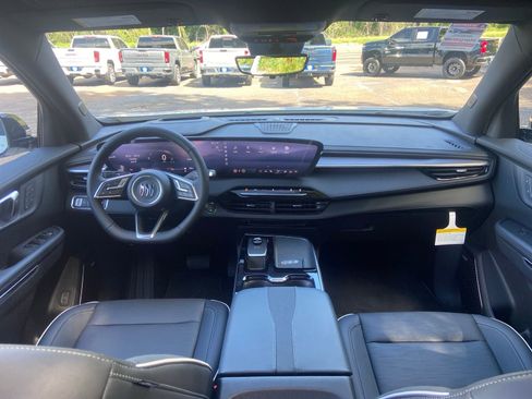 New 2026 Buick Enclave Sport Touring w/ Power Package FWD image 23
