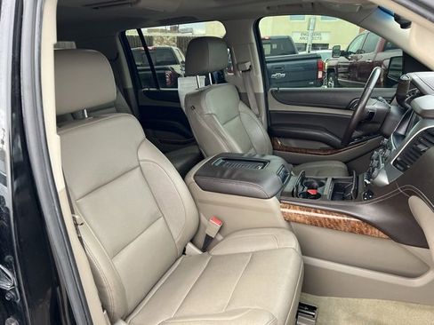 Used 2015 Chevrolet Suburban LTZ image 45