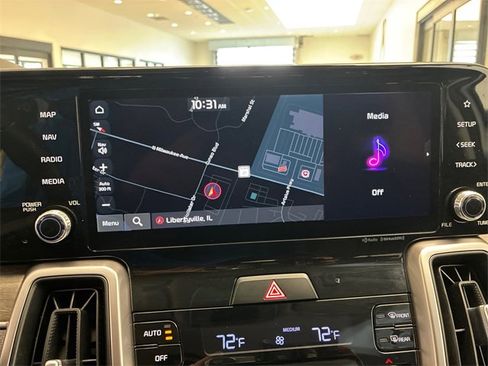 Used 2023 Kia Sorento S image 18