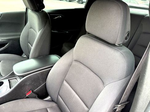 Used 2020 Chevrolet Malibu LS FWD image 13