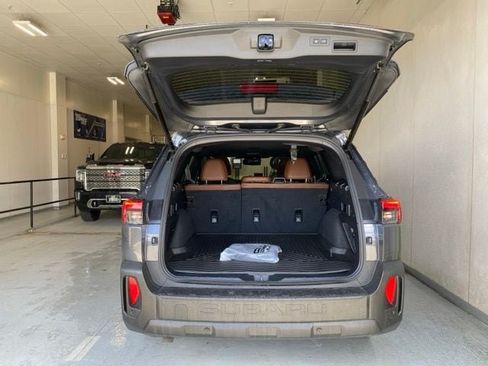 Certified 2026 Subaru Outback Touring AWD/4WD image 6