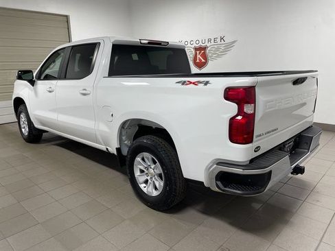 Used 2025 Chevrolet Silverado 1500 LT w/ Work Truck Package AWD/4WD image 4