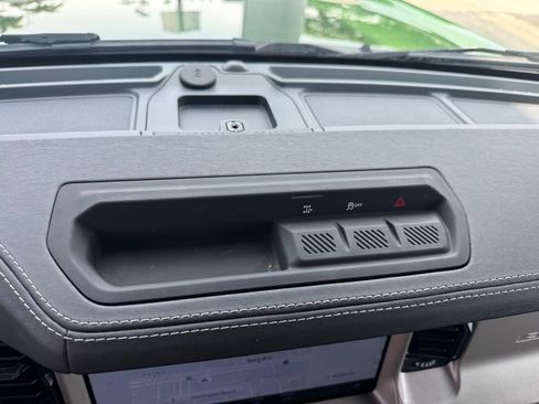 Used 2025 Ford Bronco Outer Banks AWD/4WD image 19