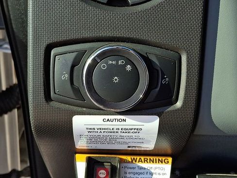 Used 2021 Ford F650 2WD Regular Cab Super Duty image 15