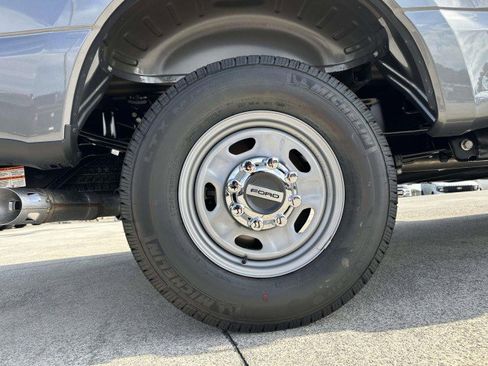 New 2026 Ford F350 XL w/ XL Driver Assist Package RWD image 17