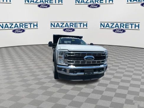 New 2025 Ford F550 4x4 Regular Cab Super Duty image 3