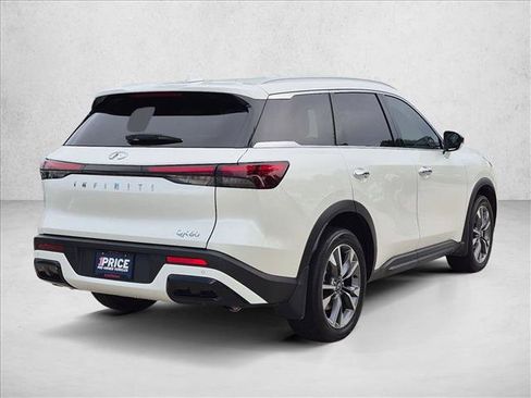 Used 2025 INFINITI QX60 Luxe FWD image 5
