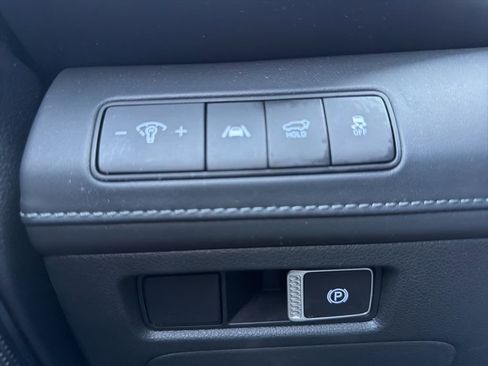 Used 2023 Hyundai Santa Fe SEL Premium image 25