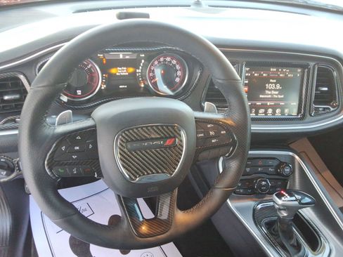 Used 2016 Dodge Challenger R/T Scat Pack w/ Leather Interior Group image 12