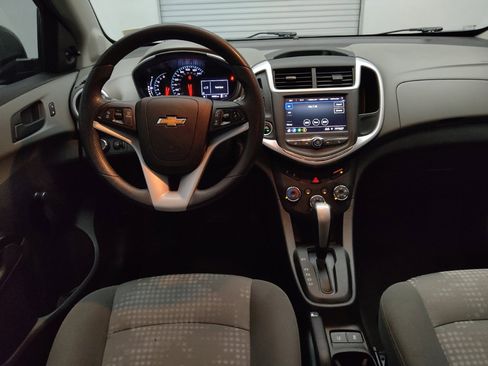Used 2020 Chevrolet Sonic LT FWD image 22