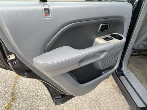 Used 2006 Honda Pilot LX image 17