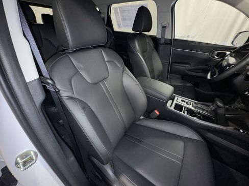 New 2026 Kia Sorento EX image 31