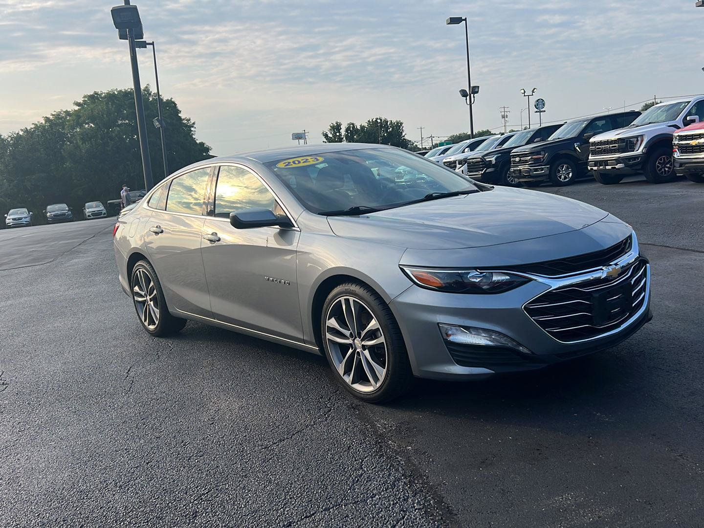 Used 2023 Chevrolet Malibu LT FWD image 8