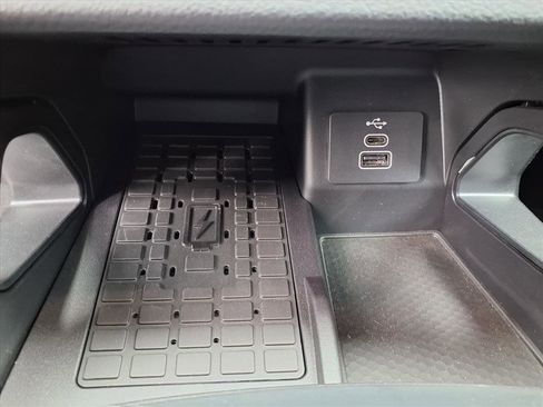 New 2025 Ford Ranger Lariat w/ FX4 Off-Road Package image 11