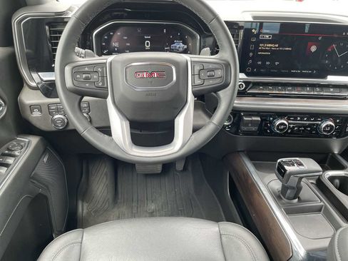 Used 2024 GMC Sierra 1500 SLT w/ SLT Premium Plus Package AWD/4WD image 11