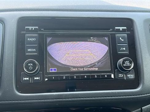 Used 2020 Honda HR-V LX image 31