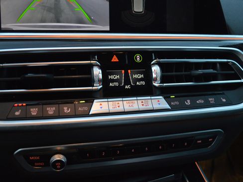 Certified 2023 BMW X5 xDrive40i w/ Executive Package image 23